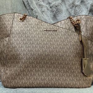 Michael Kors Jet Set Logo Chain LG Shoulder Bag Pink